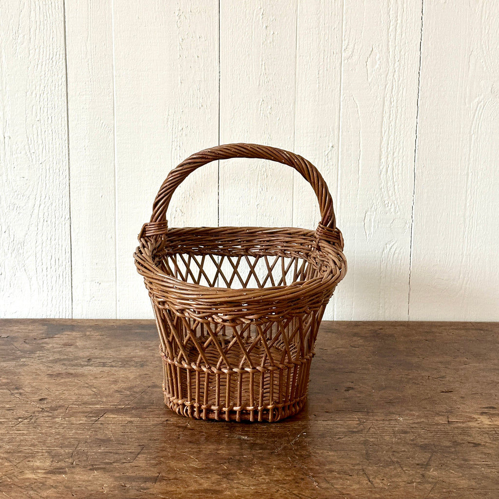 Medium Brown Crossed Pattern Shopping Basket