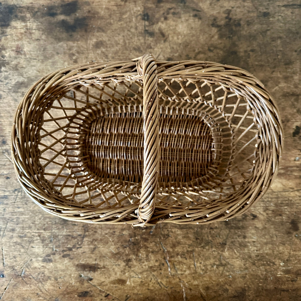 Medium Brown Crossed Pattern Shopping Basket