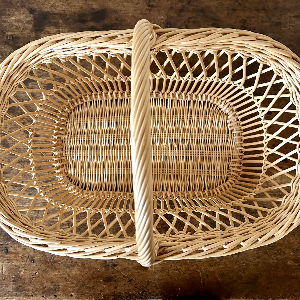 Large White Crossed Pattern Shopping Basket