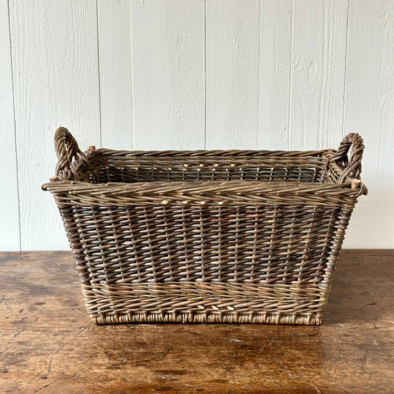 Rectangular Dk. Green Wicker Laundry Basket