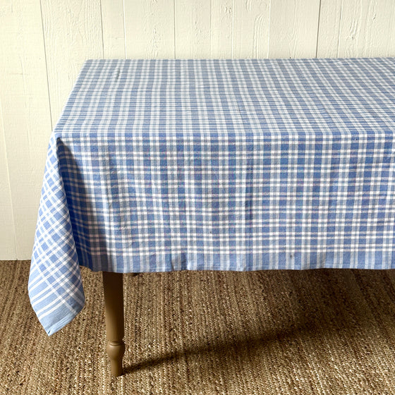 Cottage Plaid Tablecloth in Blue