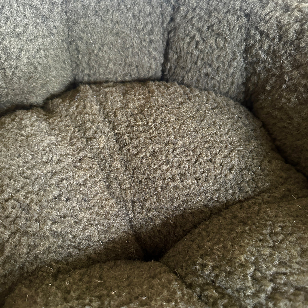 Green Round Modern Tweed Sherpa Dog Bed