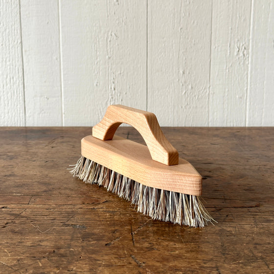 Scrub Brush with Bow-Shaped Handle