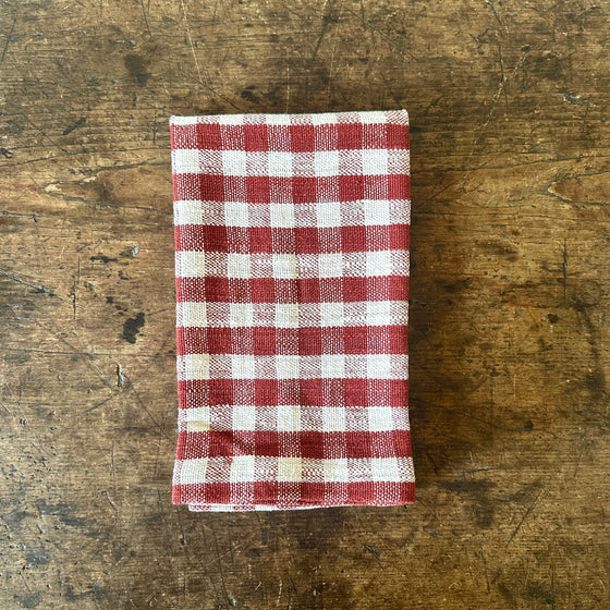 Everyday Cranberry Check Kitchen Towel