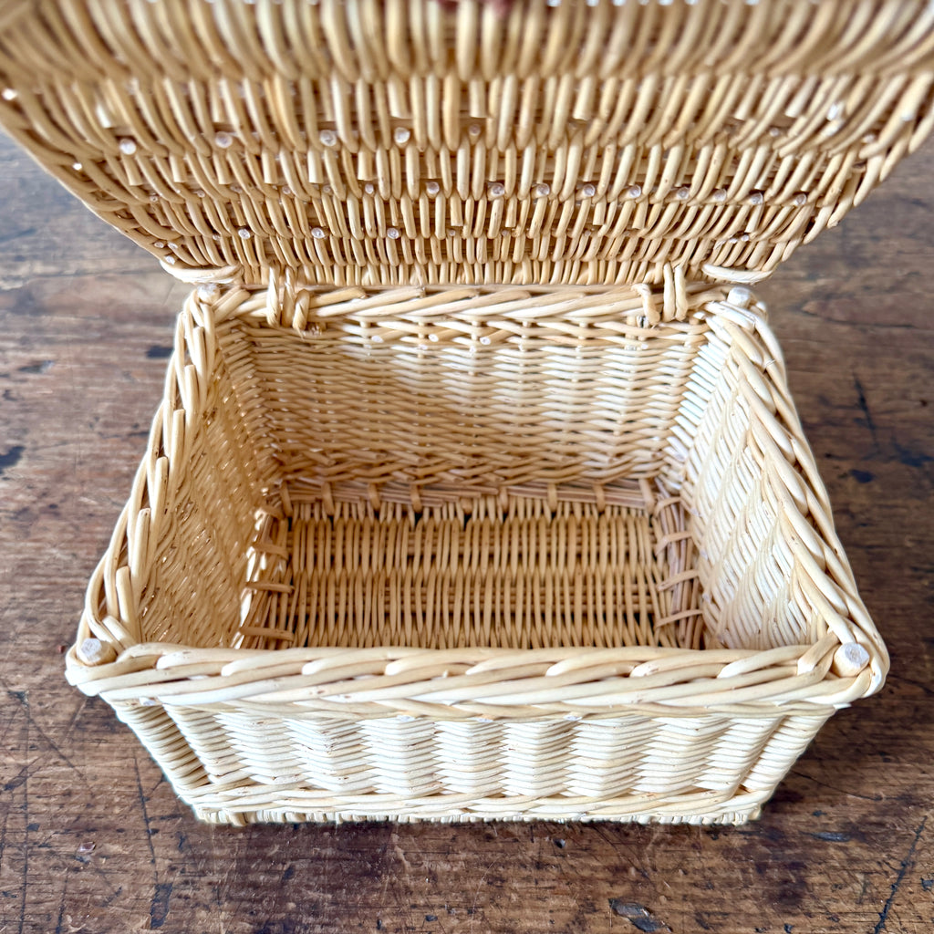Lidded Wicker Key Box - White