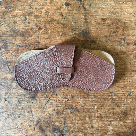 Cocoa Leather Glasses Case