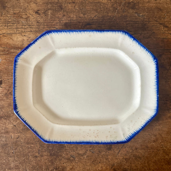 Antique Blue Feather Edge Leeds Platter - 13.5"