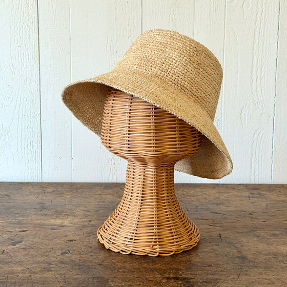Tali Hat in Natural