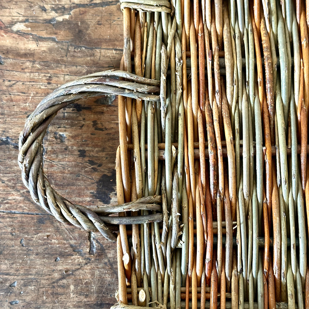 Two Handle Willow Provencal Cheese Tray