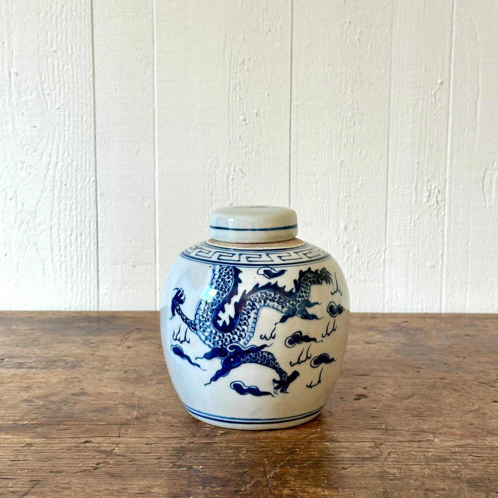 Chinese Porcelain Ginger Jar with Dragon