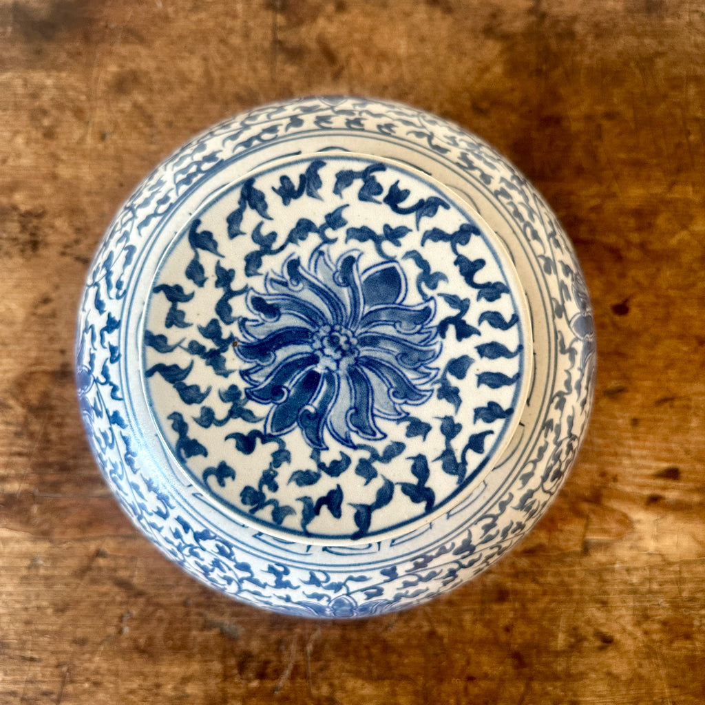 Scrolling Lotus Chinese Ginger Jar