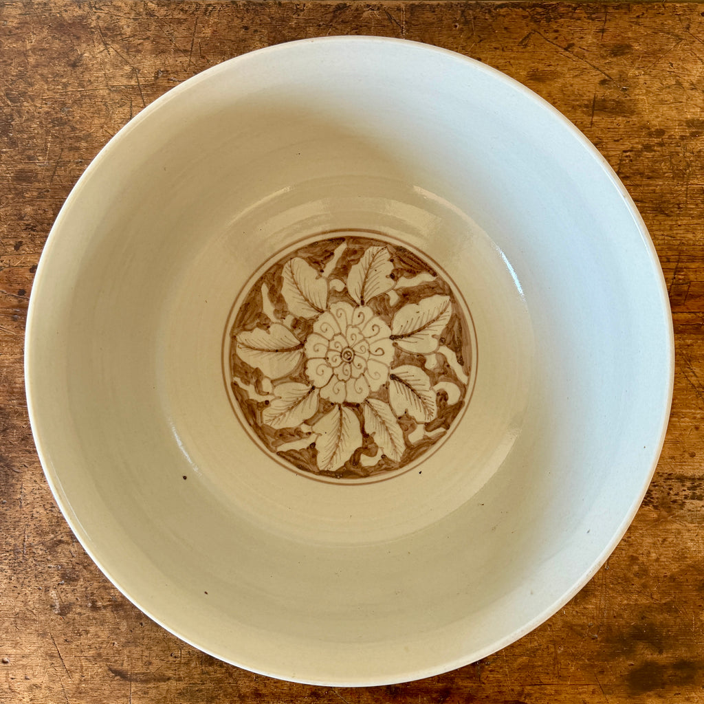 Chinese Porcelain Chrysanthemum Bowl