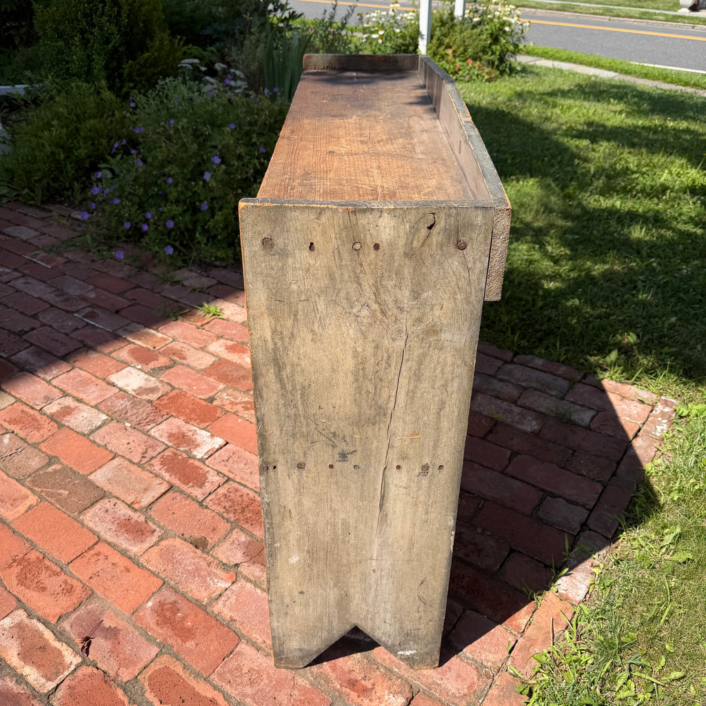 19th C American Bucket Bench