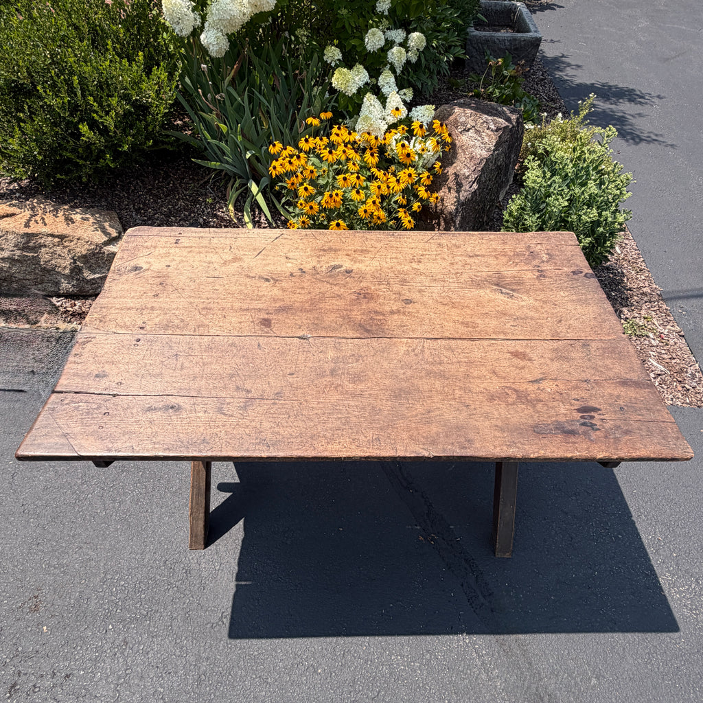 19th C Pine Sawbuck Table