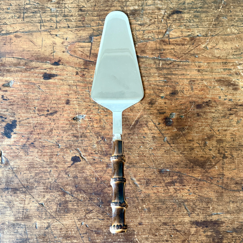 Dark Bamboo Tart Server