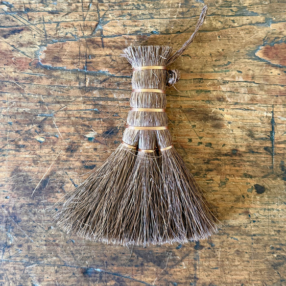 Small Japanese Shuro Hand Brush