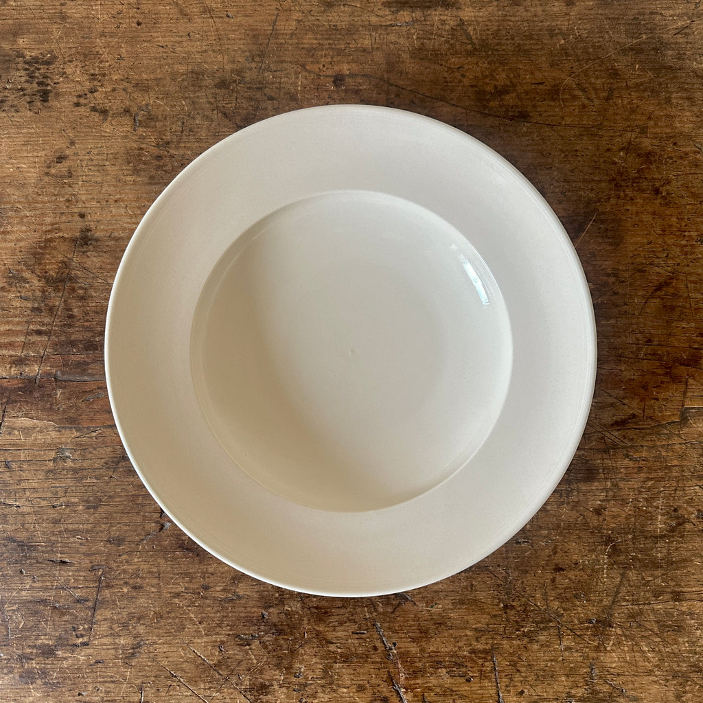 Classical Stoneware Shallow Bowl