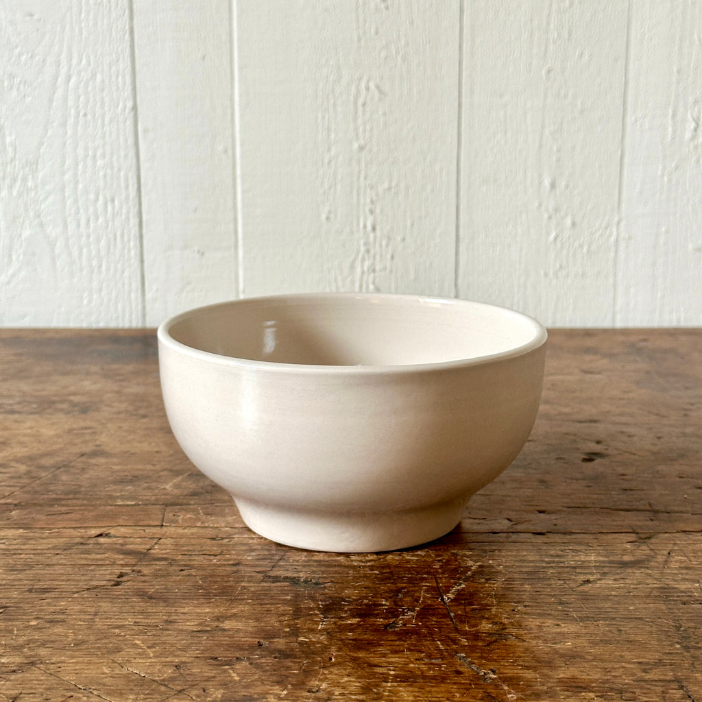 Classical Stoneware Simple Bowl