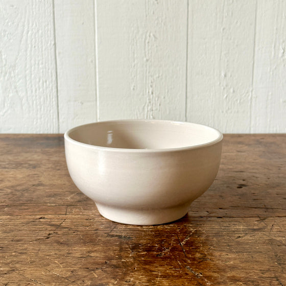 Classical Stoneware Simple Bowl