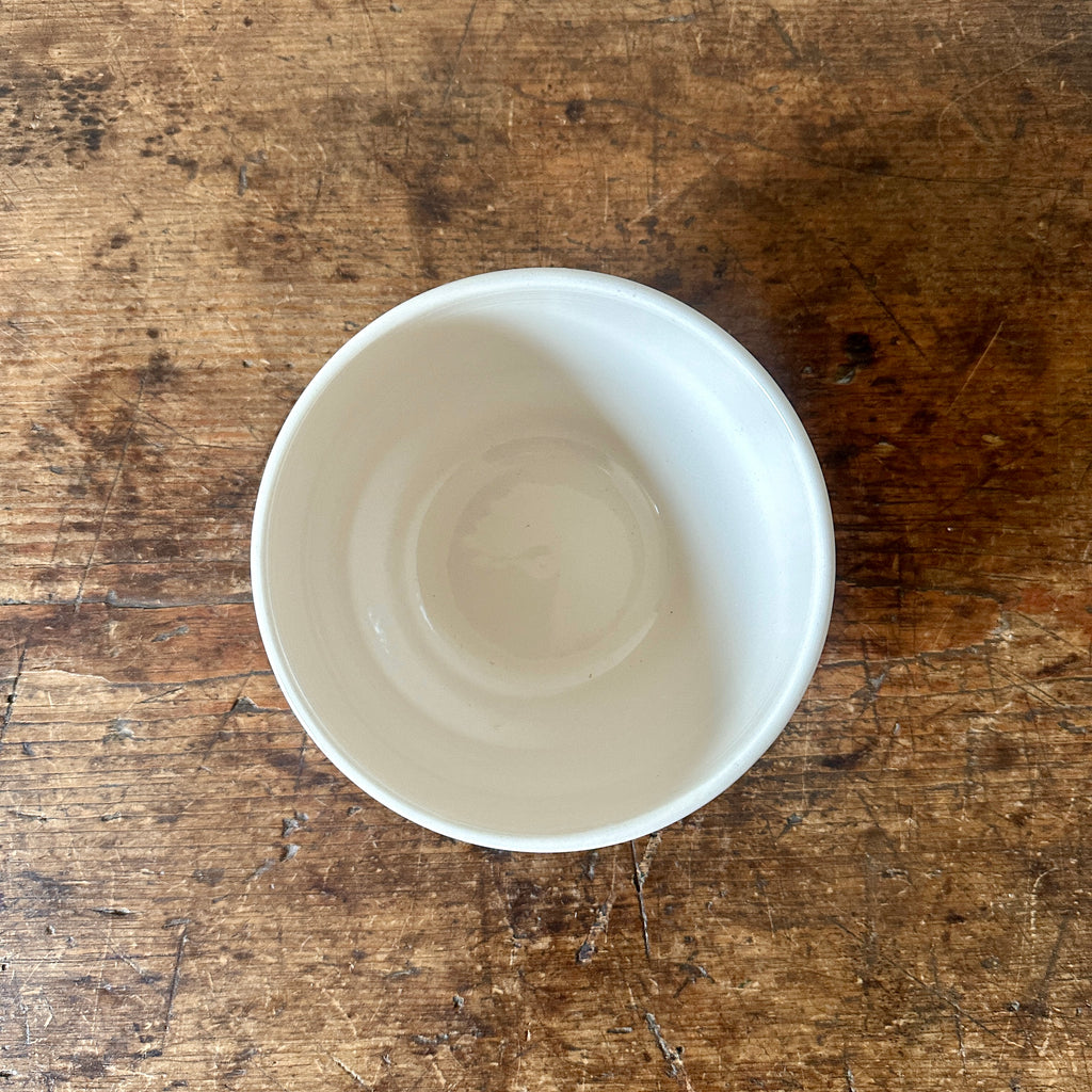 Classical Stoneware Simple Bowl