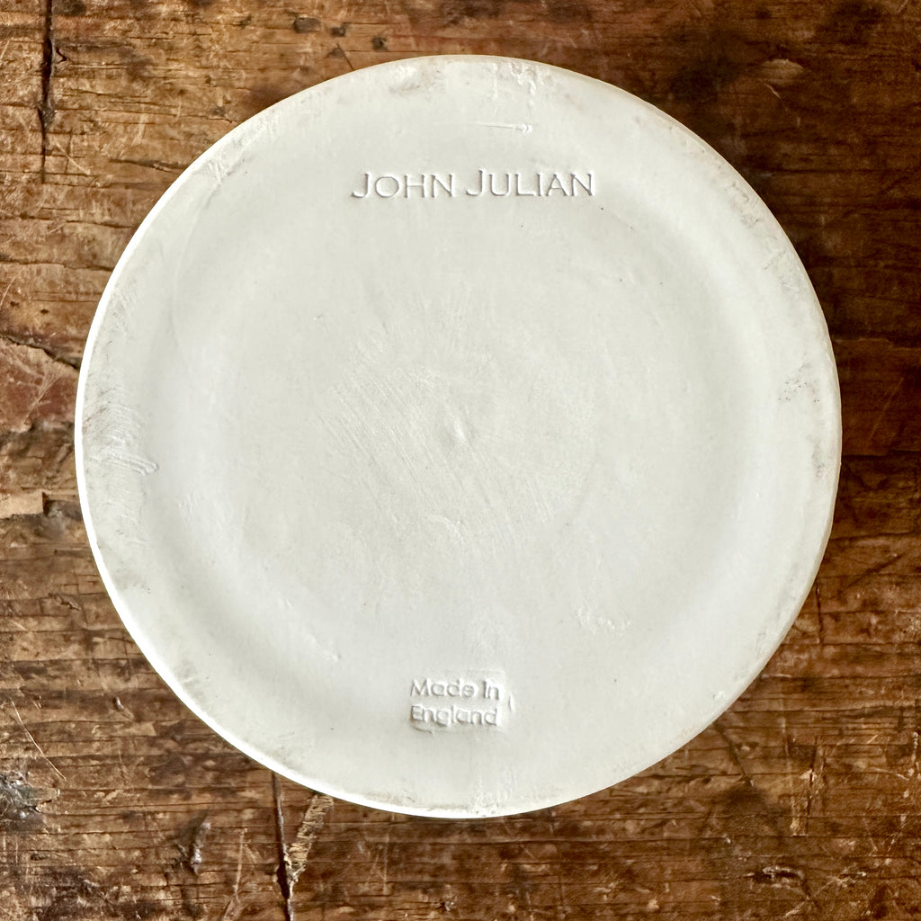 Classical Plain Porcelain Pinch Pot - Small