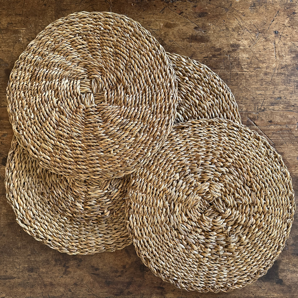 Seagrass 15' Round Placemat - Set of Four