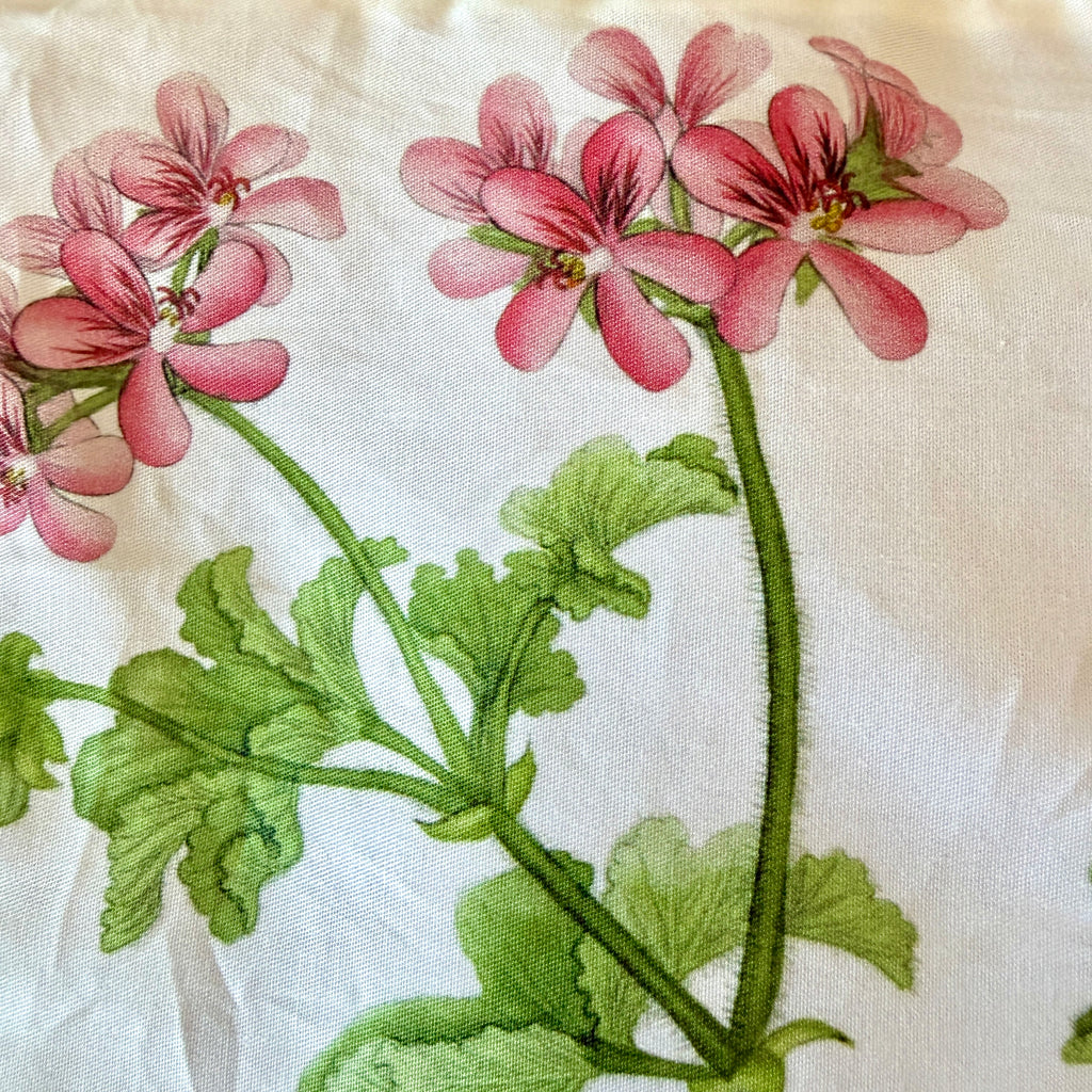 Geranium No. 4 Pouch