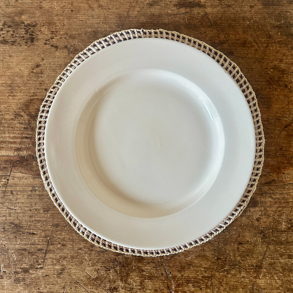 Umber Round Sisal Placemat