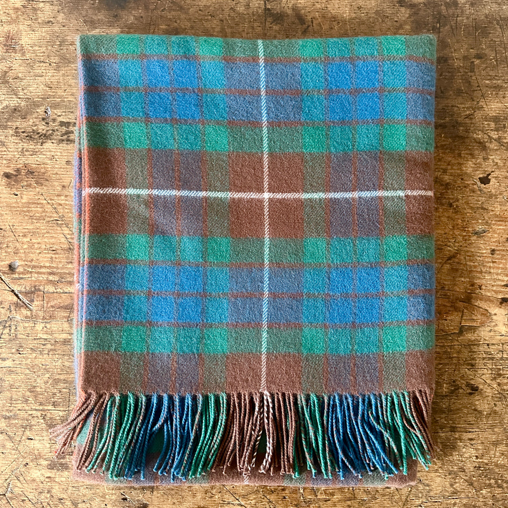 Fraser Hunting Ancient Scottish Throw