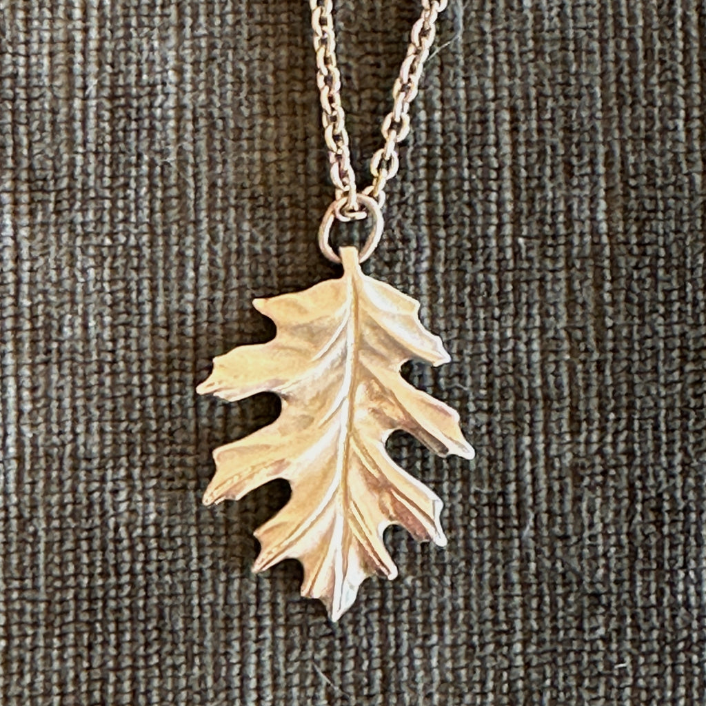 Oak Leaf & Acorn 18K Yellow Gold Necklace