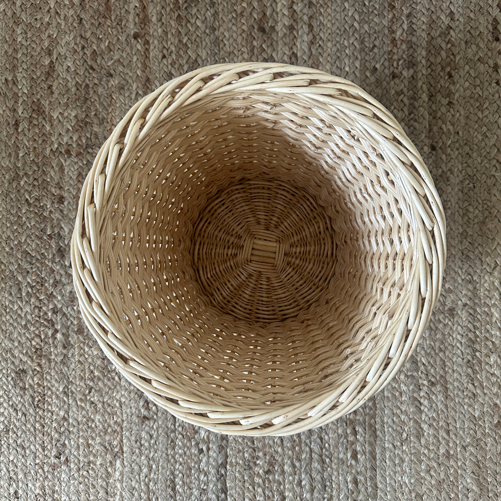 Three Rod Randed Weave Waste Basket - White