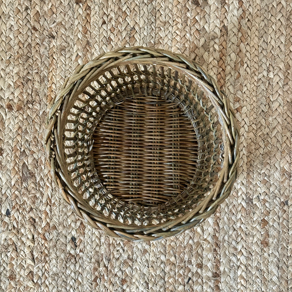 Small Openwork Waste Basket with Braided Edge - Green