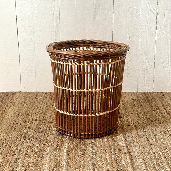 Openwork Waste Basket - Brown with White