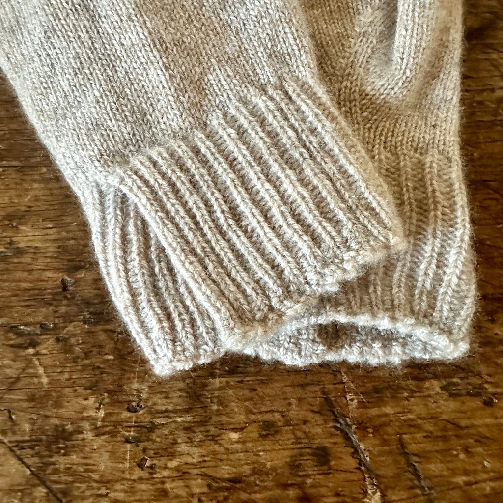 Oatmeal Women's Split Cuff Cashmere Gloves