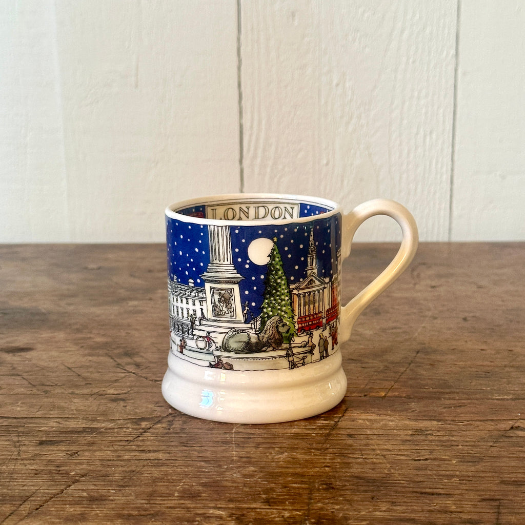 London at Christmas  ½ Pint Mug