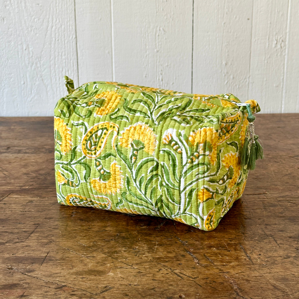 Green Floral Cosmetic Bag