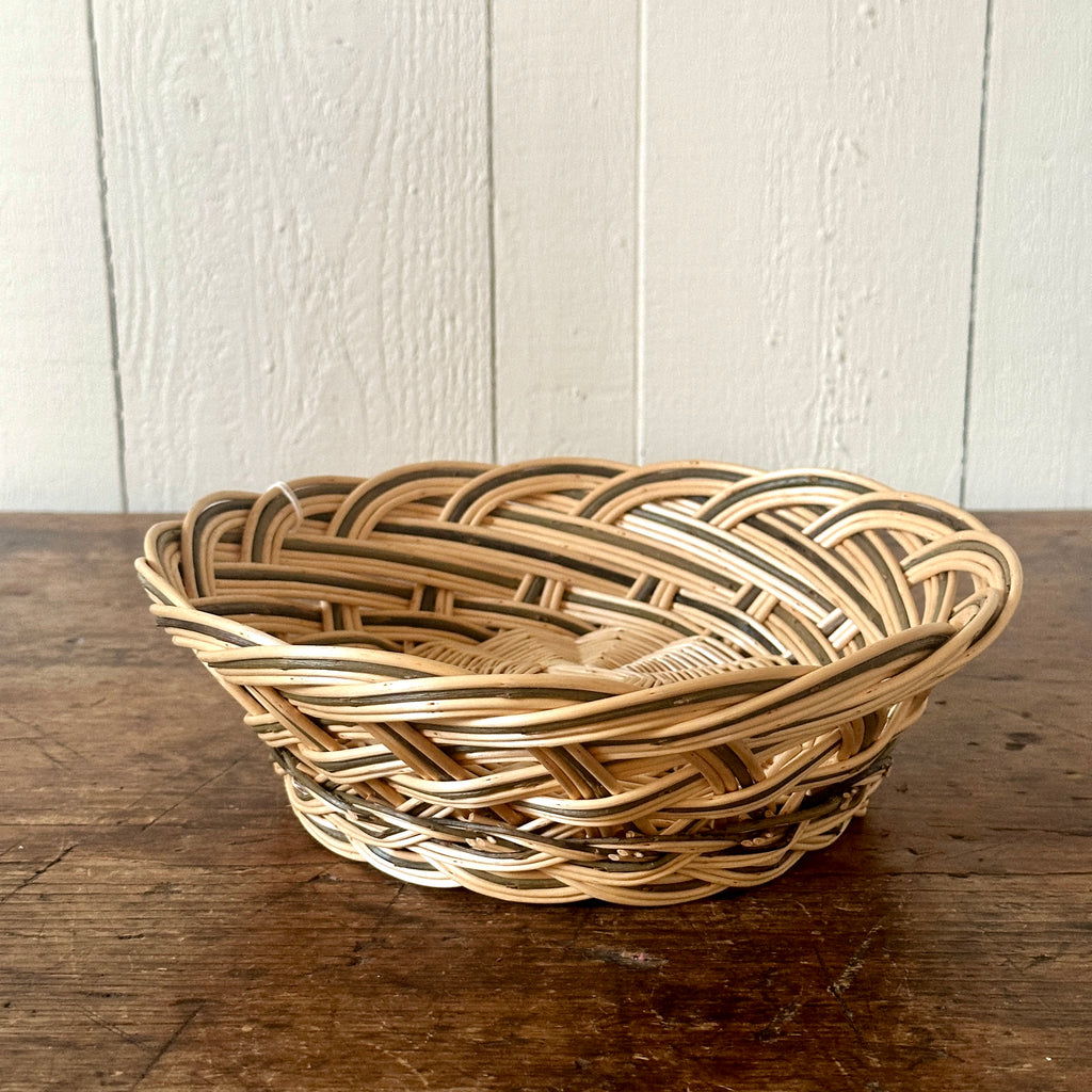 Small White & Green Wicker Fruit Basket