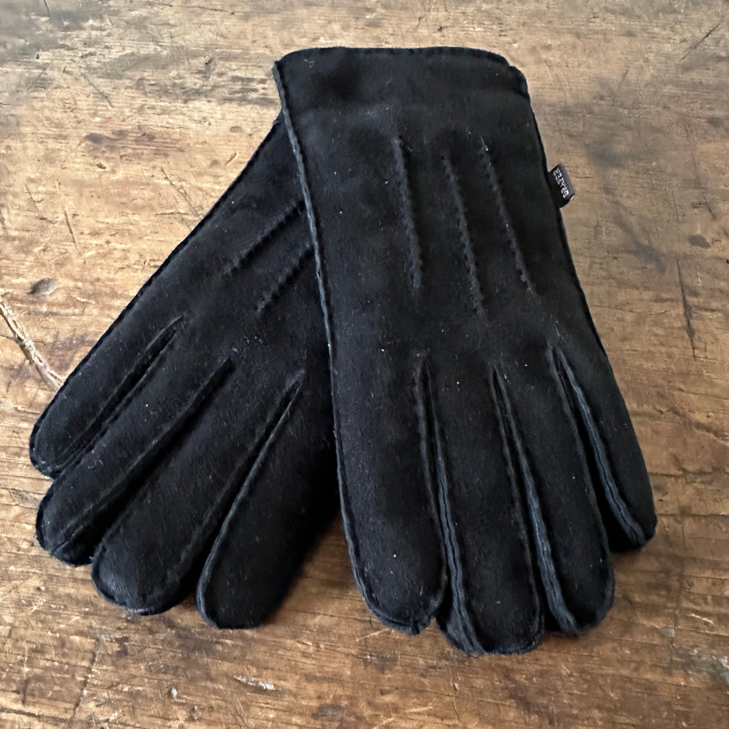 Black Sheepskin Gloves
