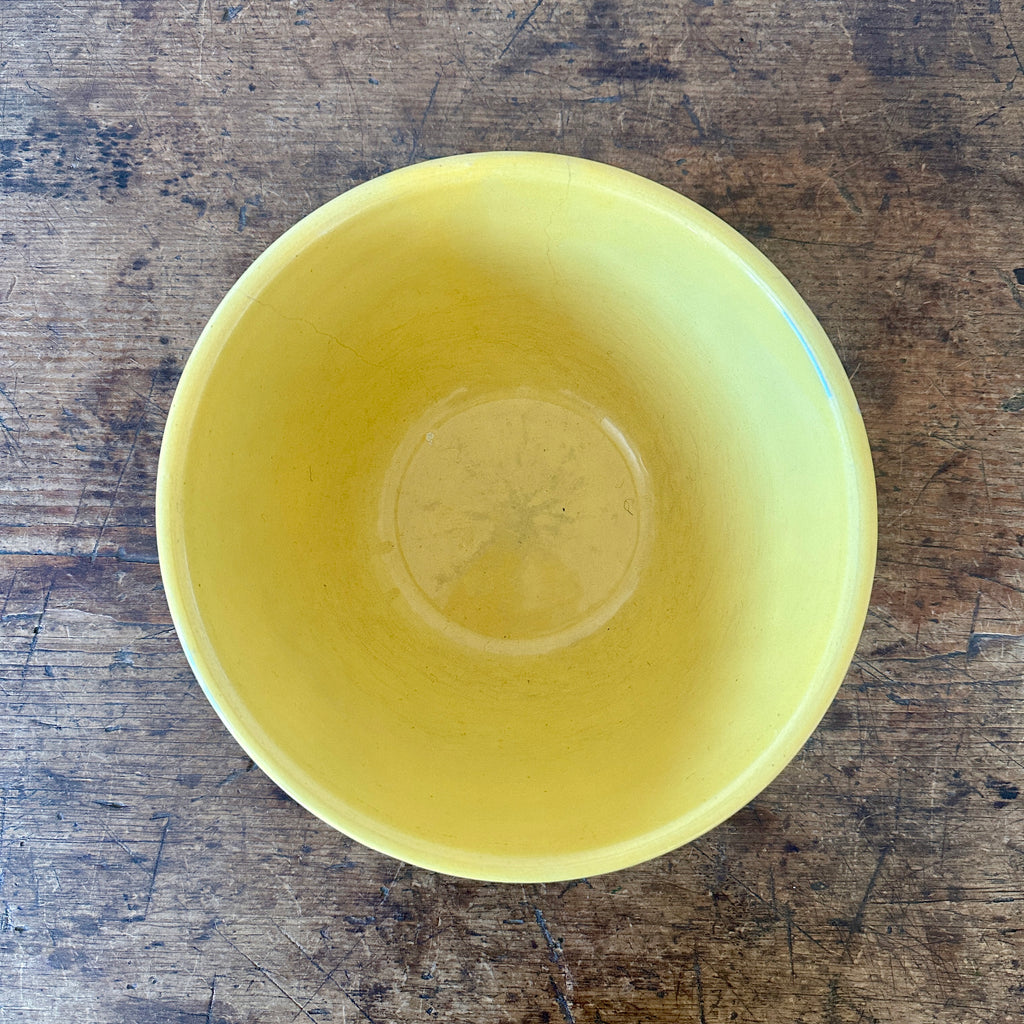 Yellowware Mixing Bowl with Swirl Sides