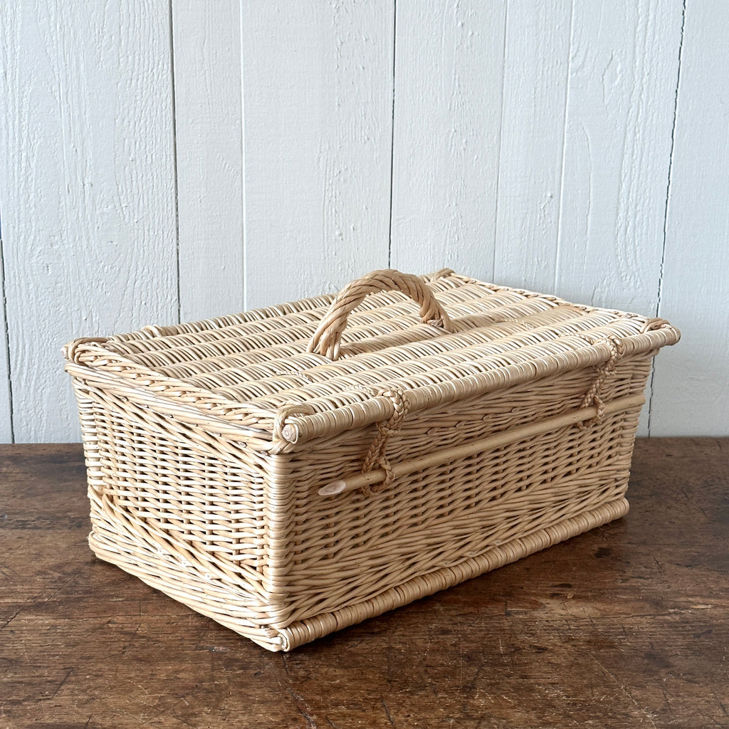 Large White Wicker Needlework Basket