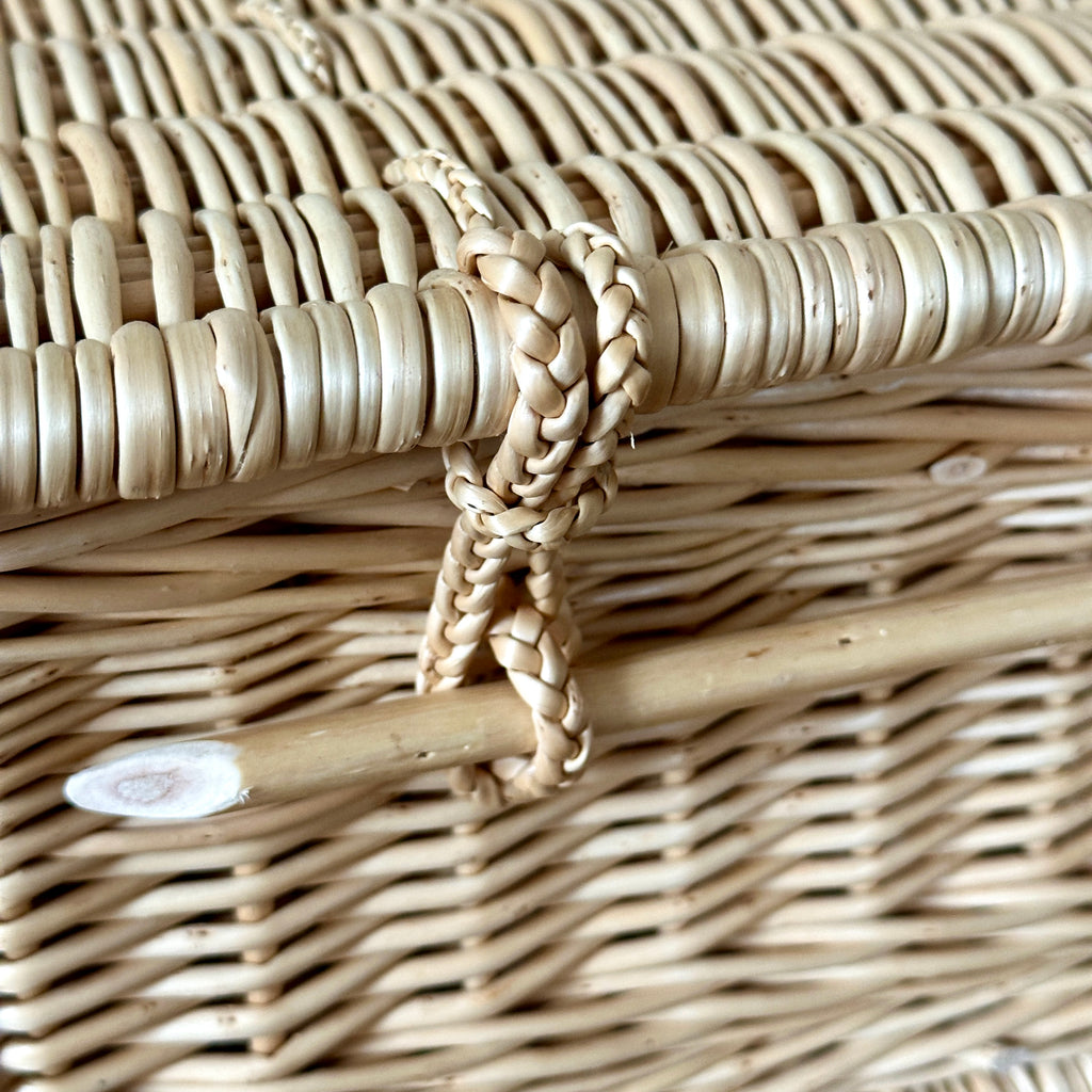 Large White Wicker Needlework Basket