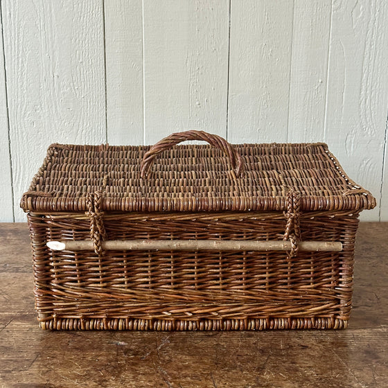 Large Brown Wicker Needlework Basket