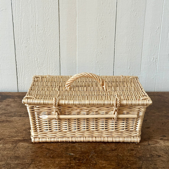 Medium White Wicker Needlework Basket