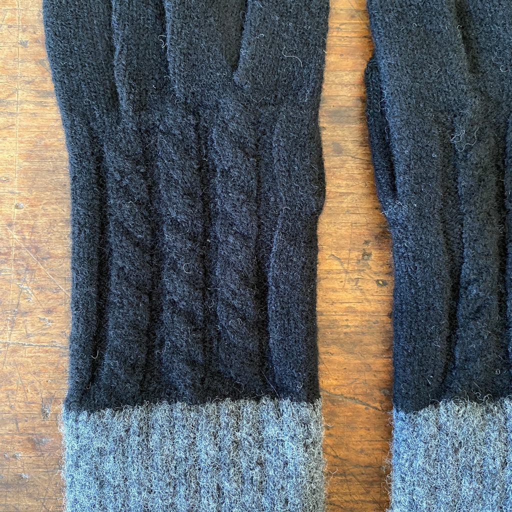 Minos Wool Touchscreen Gloves - Black & Charcoal