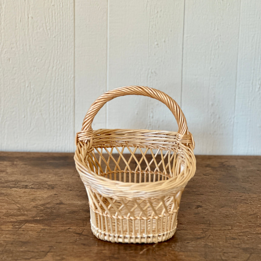 Small White Crossed Pattern French Shopping Basket