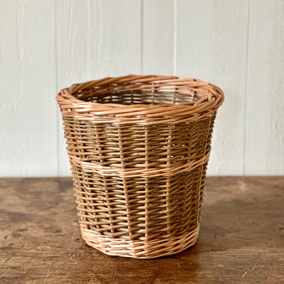 Green and Buff Scottish Willow Waste Basket