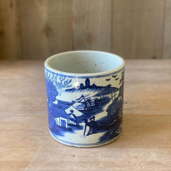 Small Chinese Porcelain Cache Pot w/ Landscape